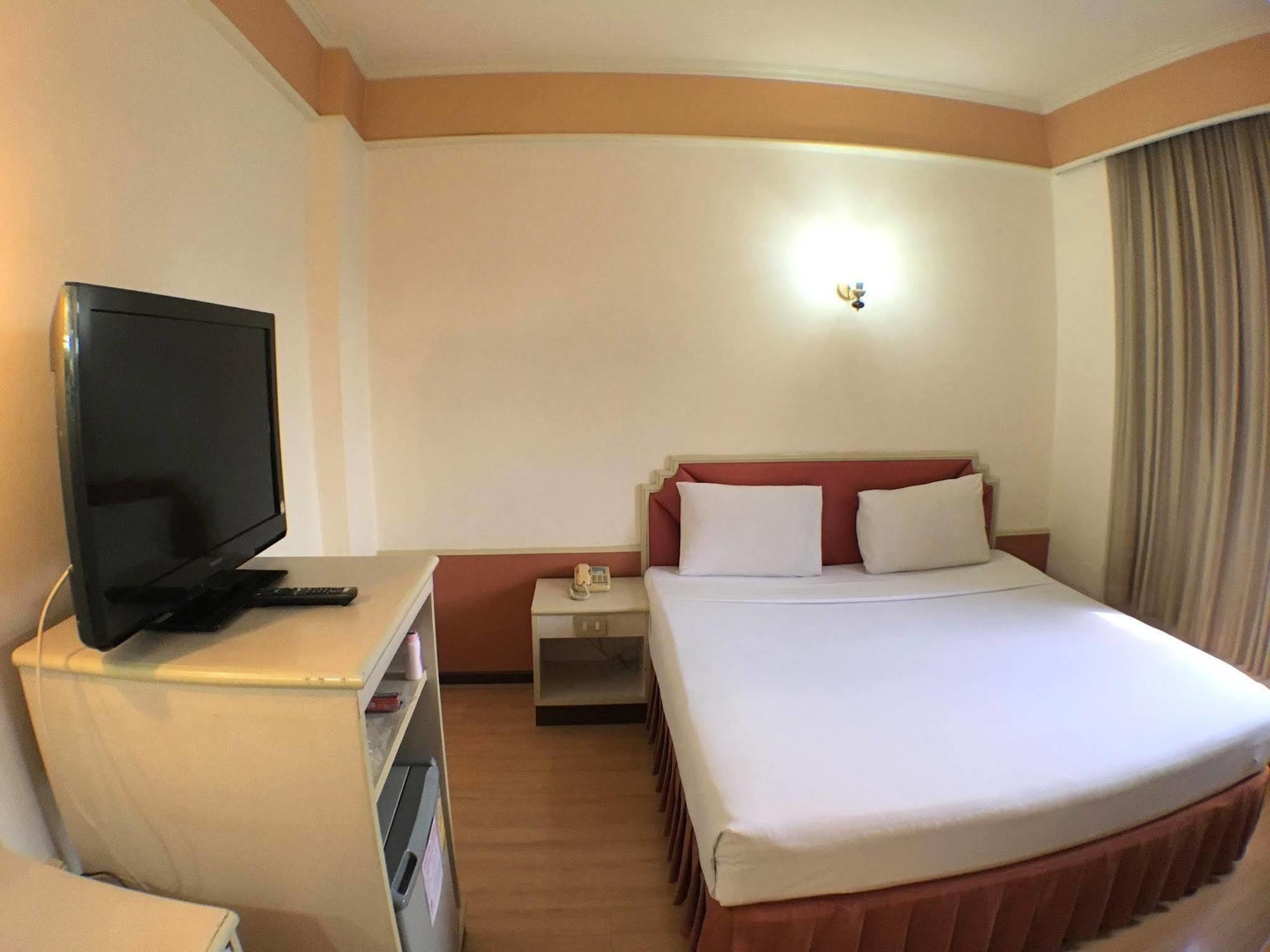 Sakura Hotel Hat Yai Exteriör bild